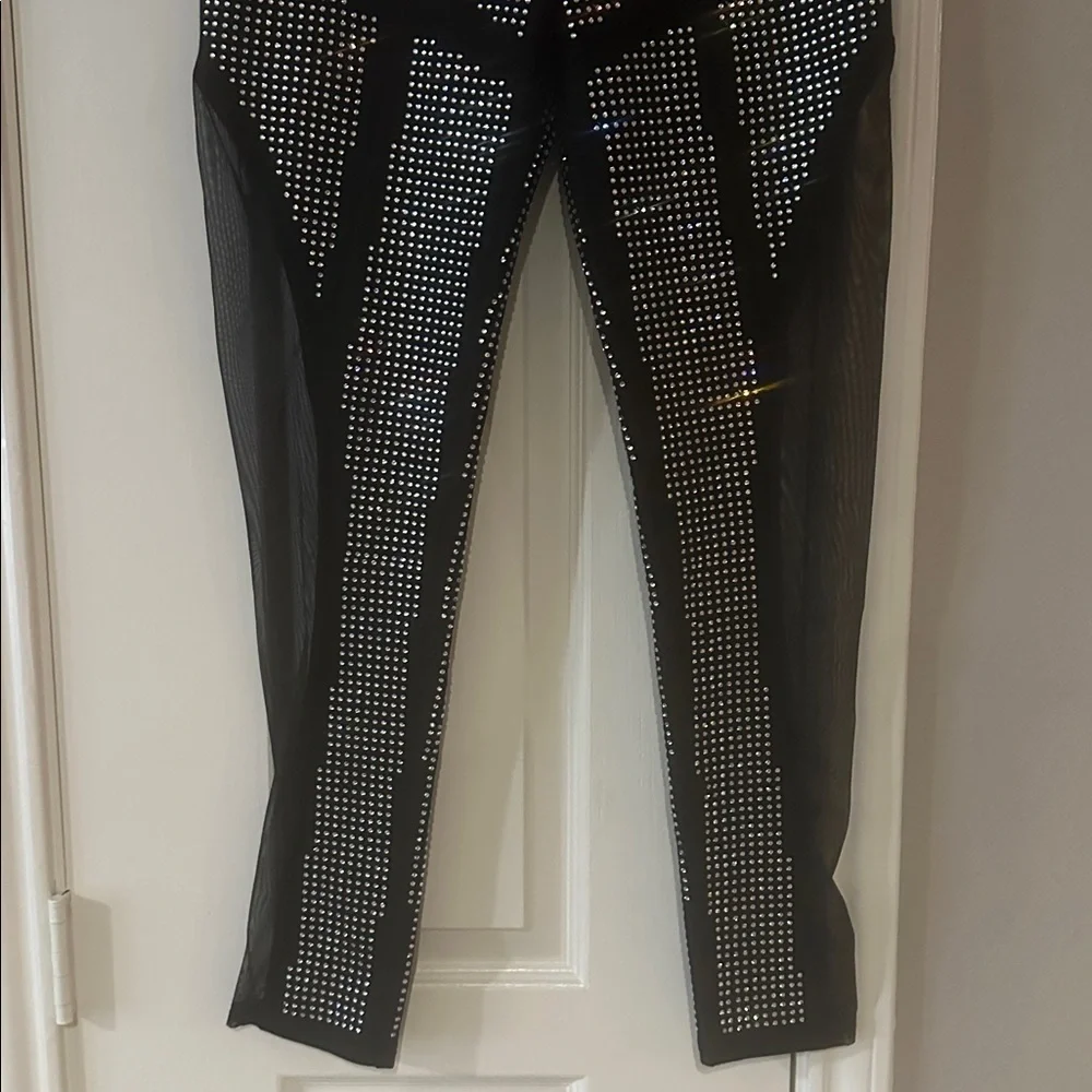 AKIRA Black Studded Skinny leggings - Picture 2 of 8
